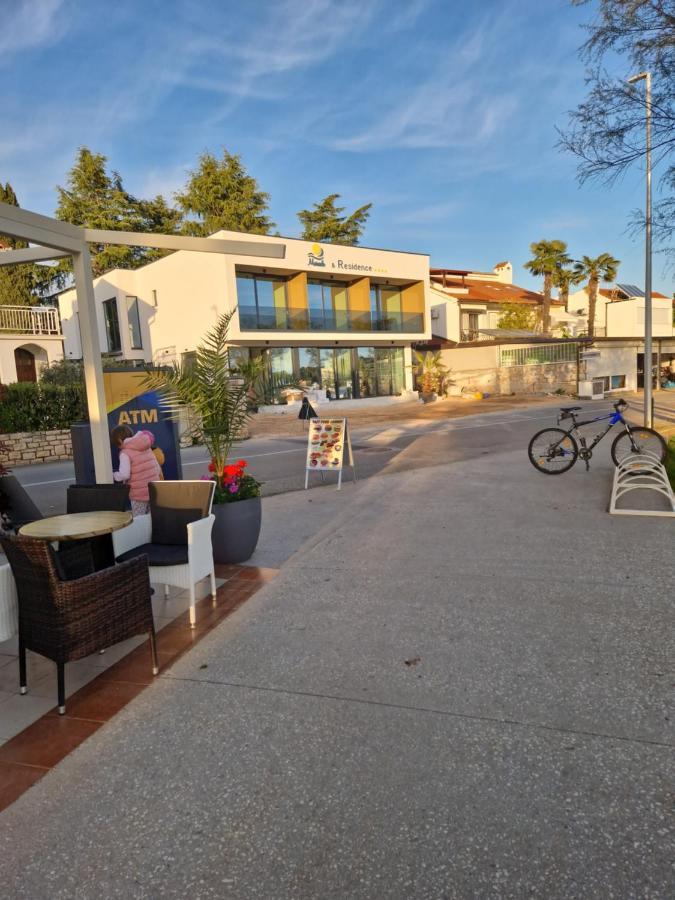 Maresole Beachfront Residence Poreč Exterior foto
