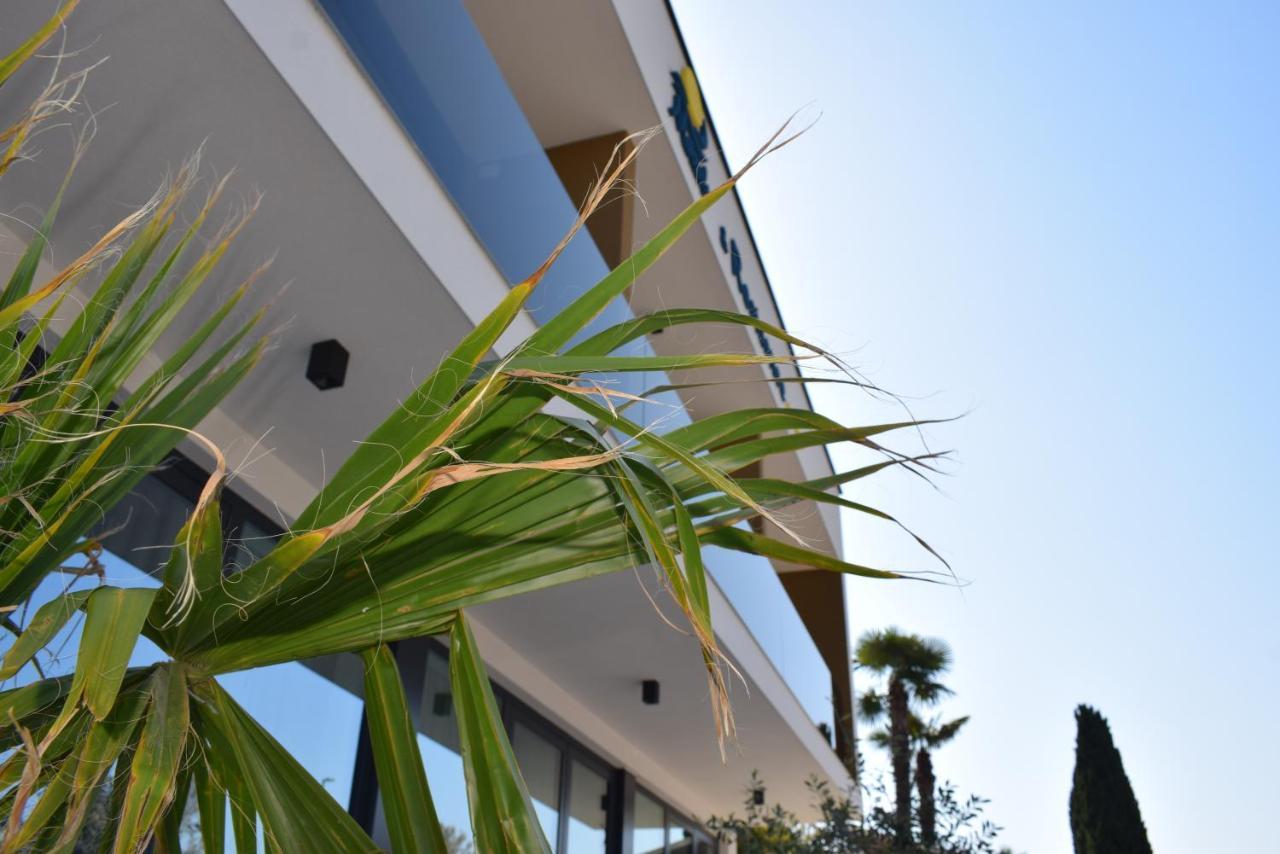 Maresole Beachfront Residence Poreč Exterior foto