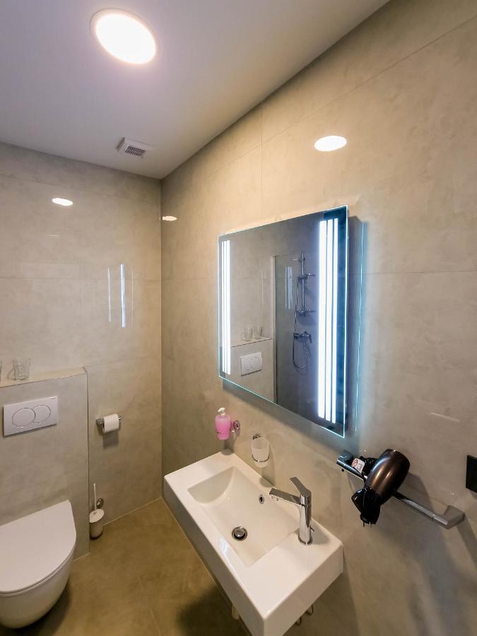 Maresole Beachfront Residence Poreč Exterior foto
